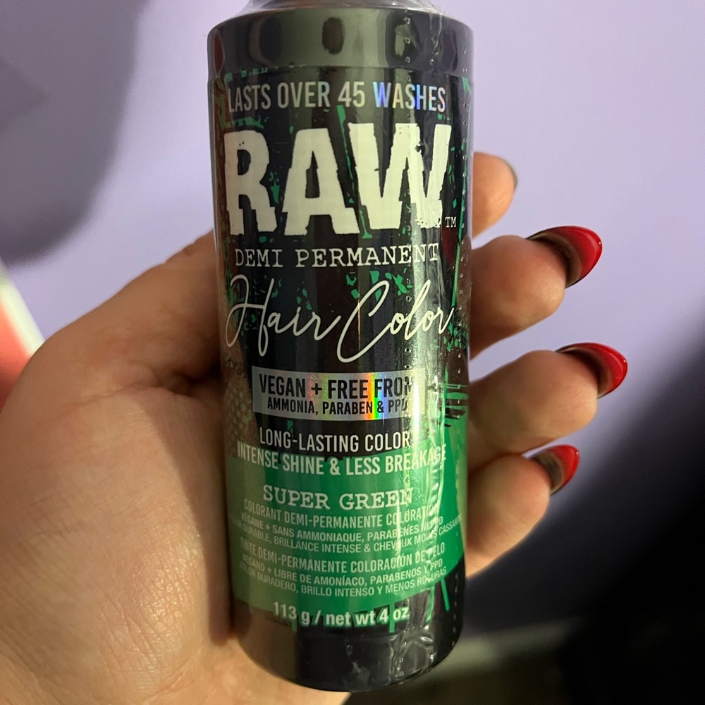 !!SOLD!! RAW hair dye in shade Super Green